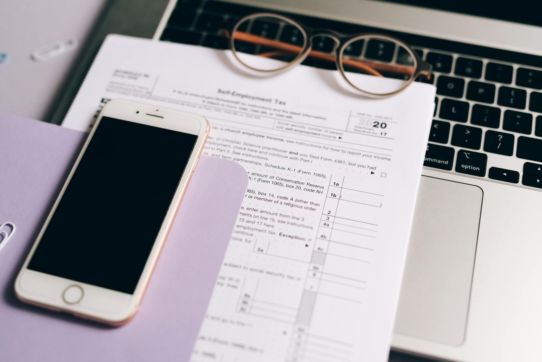 A quarterly payment calendar for self-employment taxes